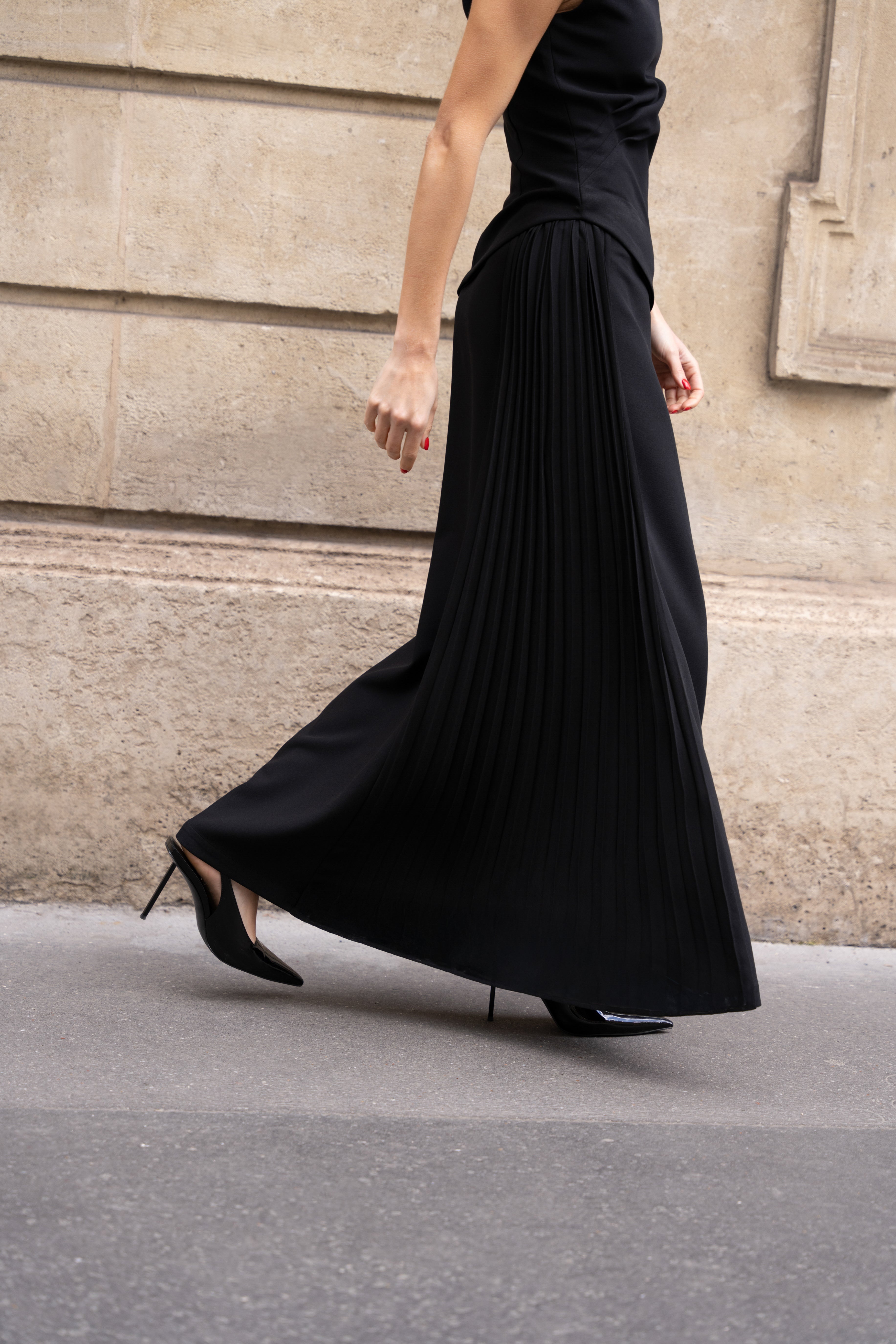 Side Pleat Maxi Skirt